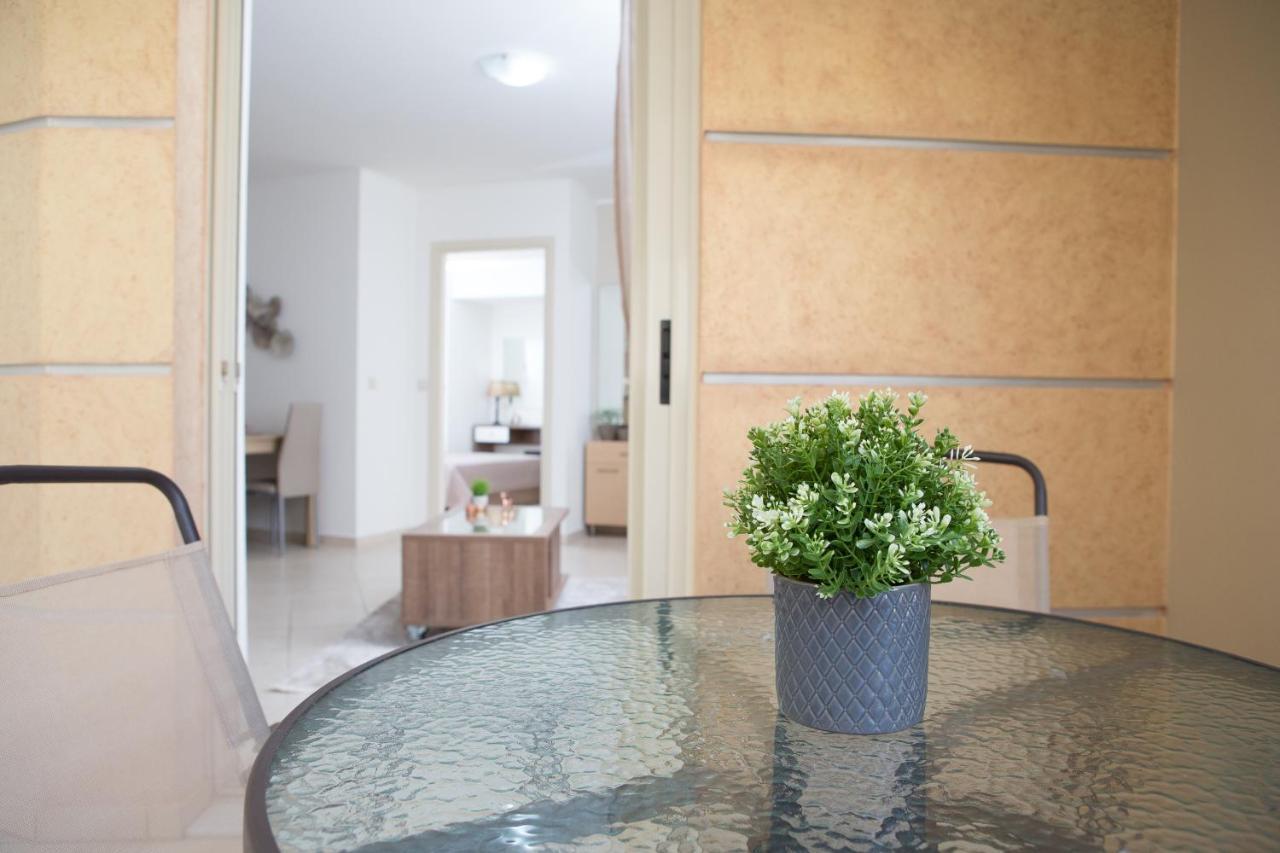 Anemone City Center Apartment Iraklio Exterior foto
